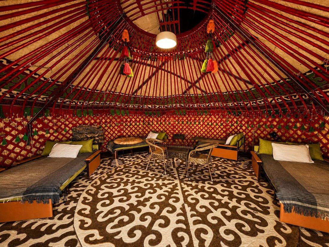Standard yurt