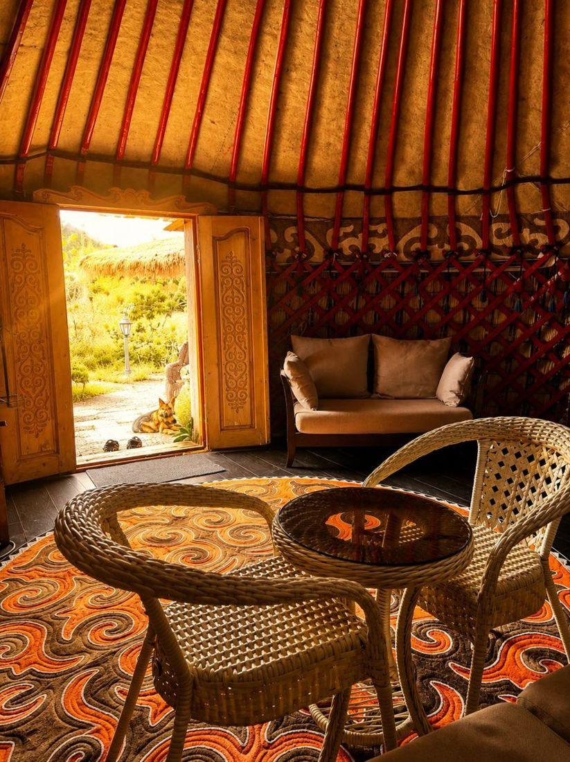 VIP yurt