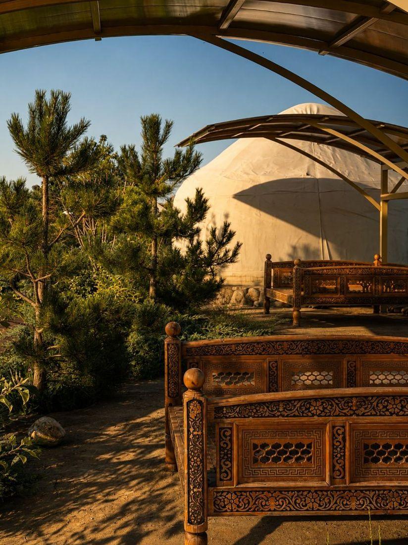 VIP yurt